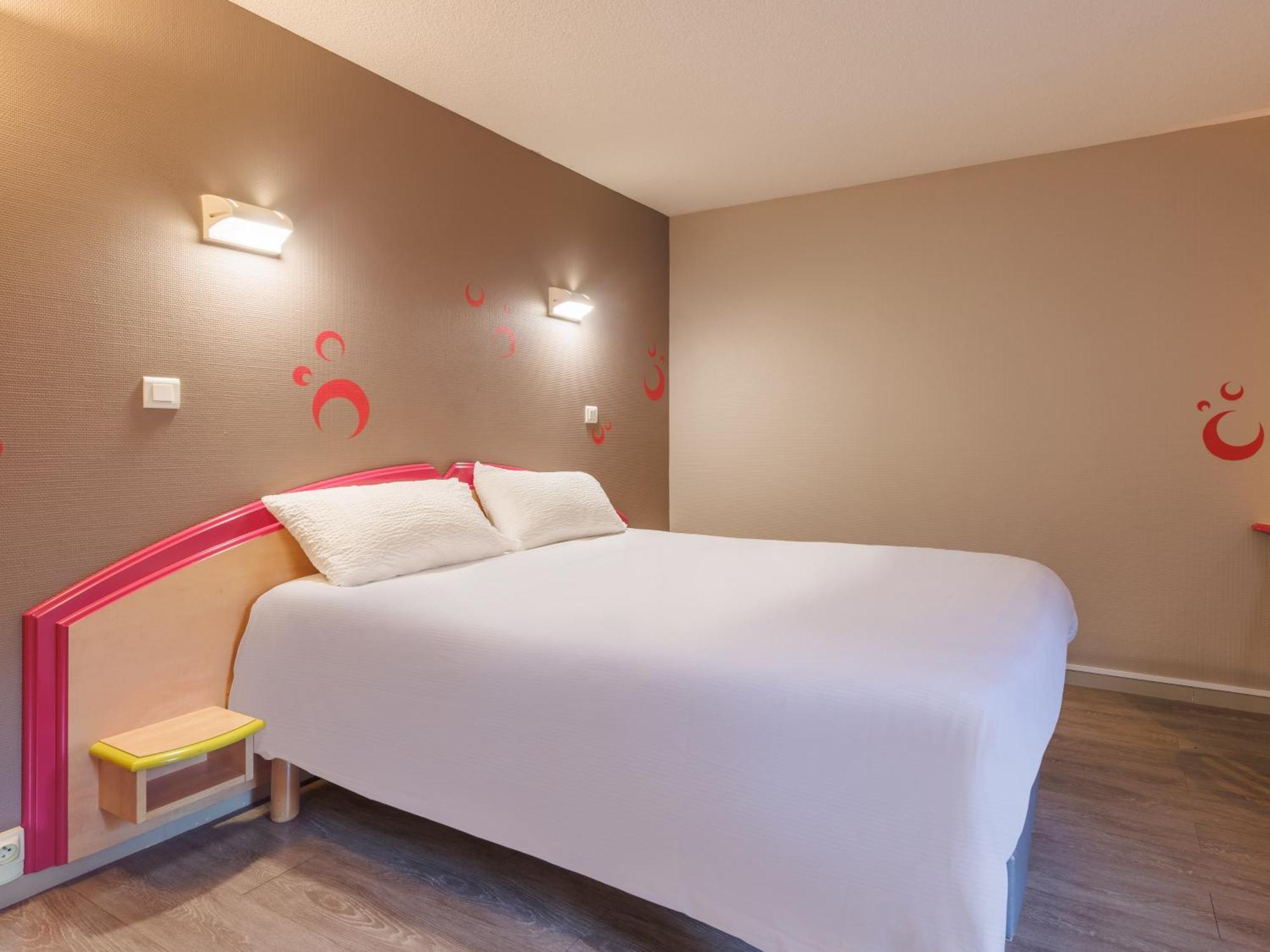 B&B Hotel Aurillac Le Lioran Eksteriør bilde